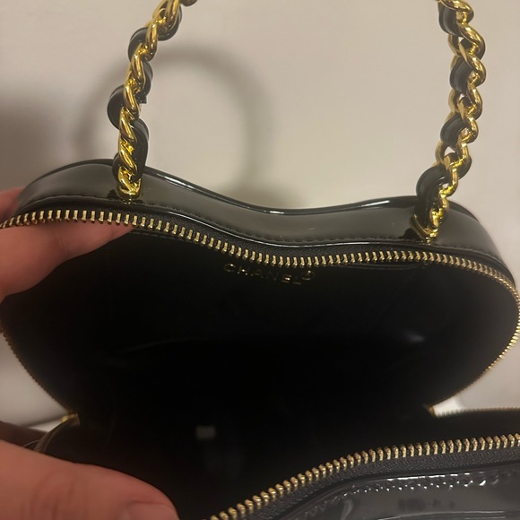 ๐๐ปSOLD๐๐ป Chanel Heart Bag - Picture 8 of 12